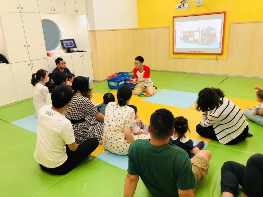 Learning with an early-years institution · Historical photograph