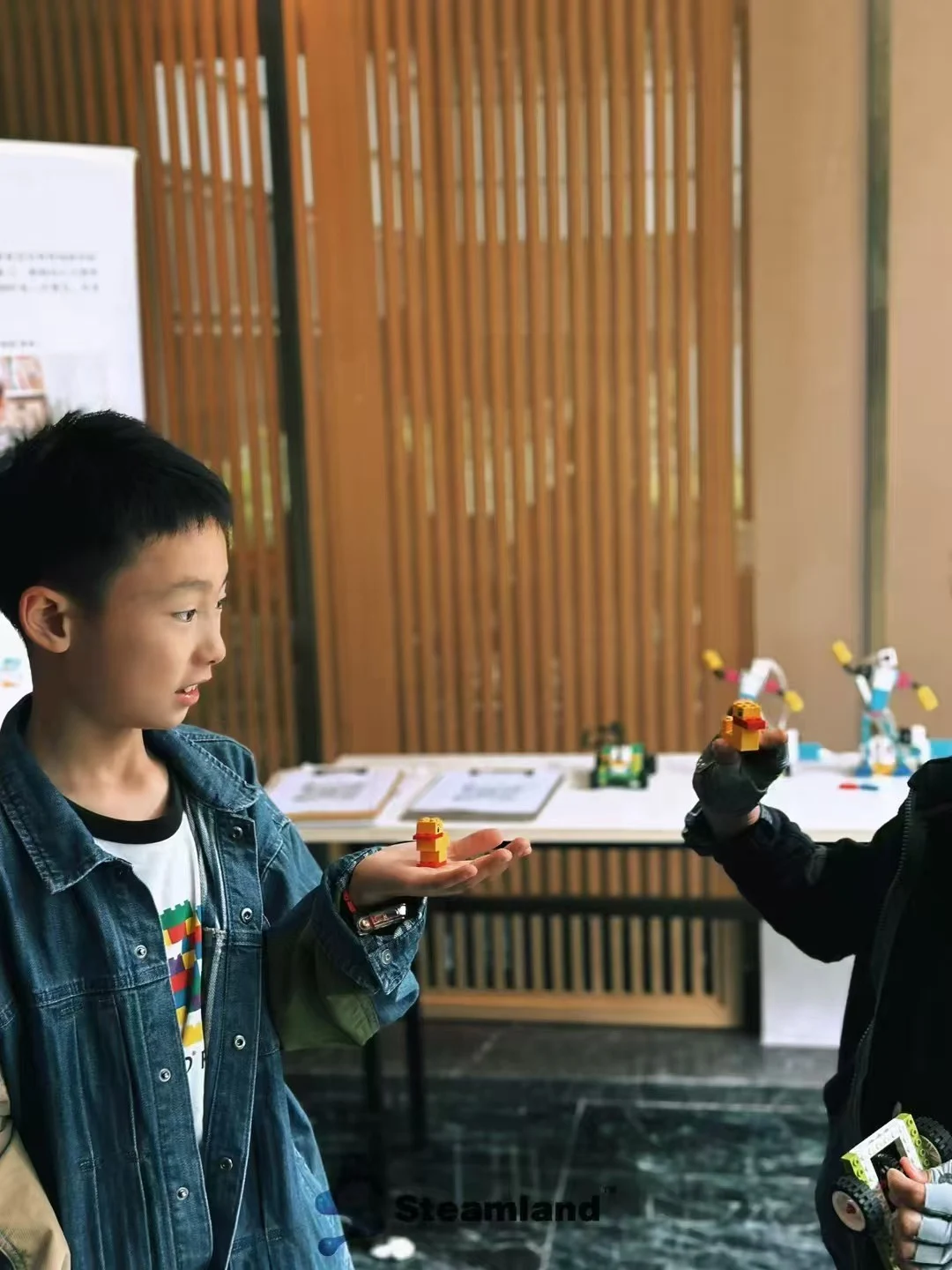 Family technology activity · Jinmao Residence