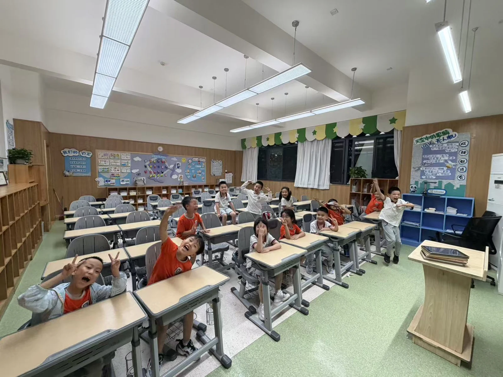 Whole-class learning · School project photography
